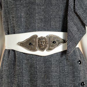 Adjustable White Leather Vintage Lion Crest Belt